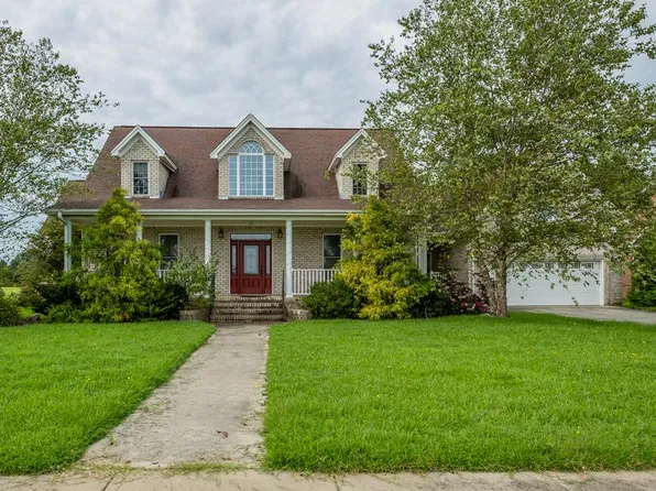 45 Winterberry Ln, Roanoke Rapids, NC 27870