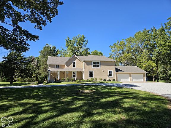 2nd image of 206 W 266th St