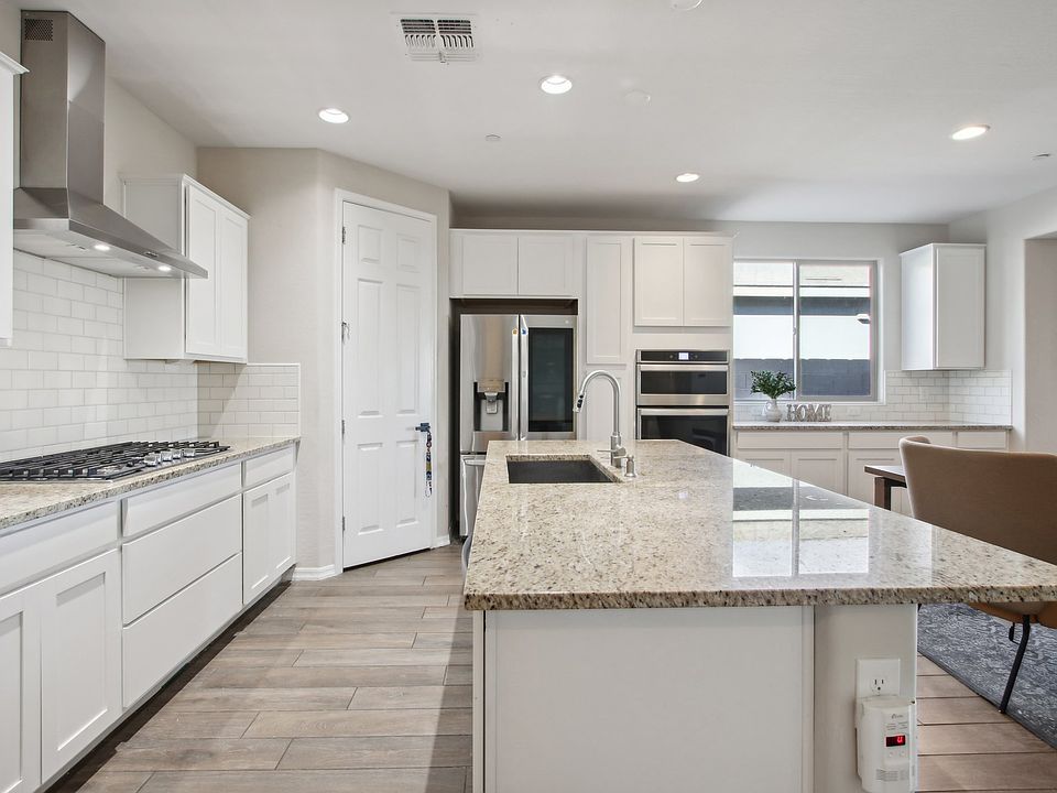 1st image of 32457 N 133rd Ave