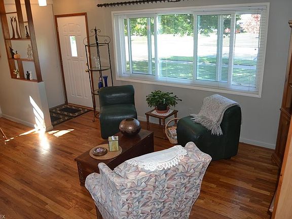5th image of 31404 Wellner Dr