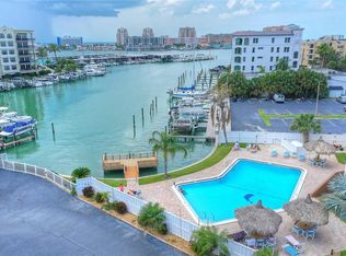 255 Dolphin Poin APT 806, Clearwater Beach, FL 33767