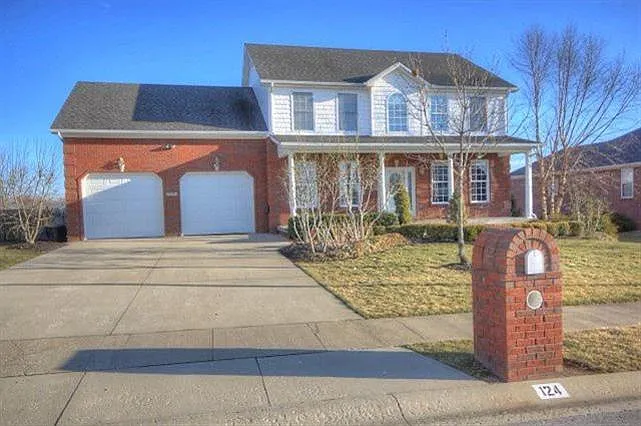 124 Anderson Way photo 1