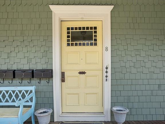 3rd image of 8 Everett St #2