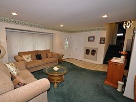 3rd image of 38 Sherman Ave