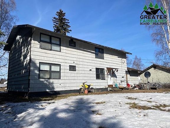 2nd image of 703 Gradelle Ave
