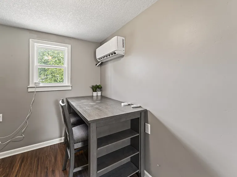343 Cambridge St — Photo 10