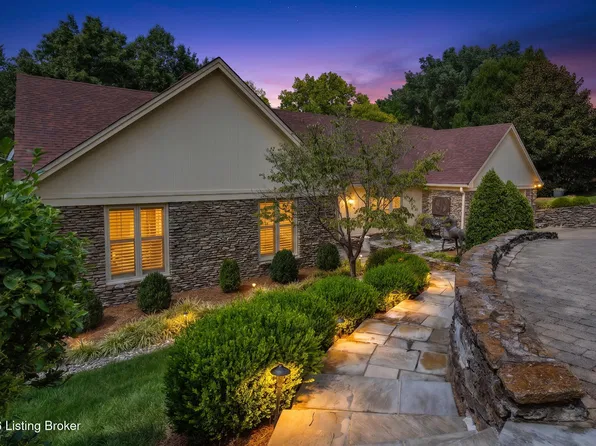 1138 Rostrevor Cir, Louisville, KY 40205