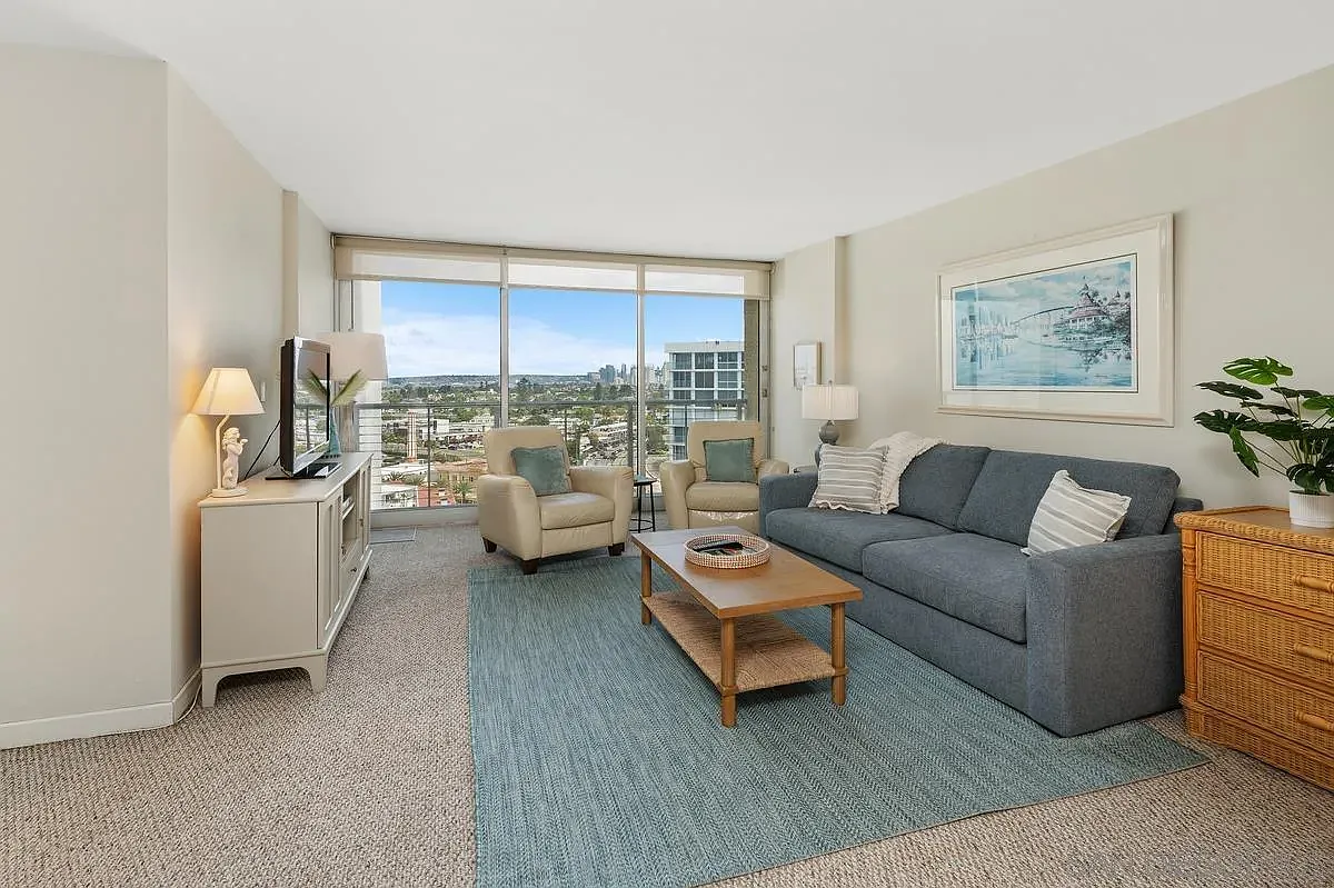 Studio, 1.0 bath, 663 sqft, $5,250 — Photo 1