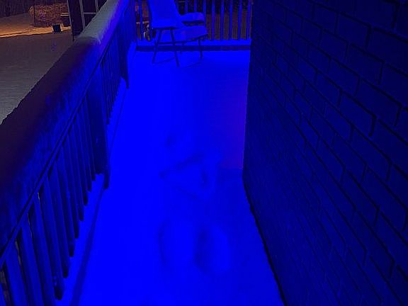 Side walkway LED