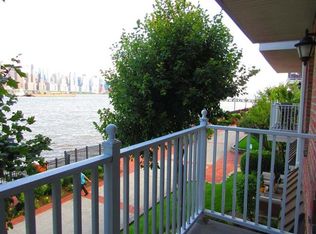 46 Lydia Dr #46, Guttenberg, NJ 07093