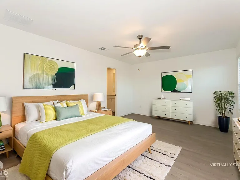 30 West Luxury Rental Homes — Photo 359