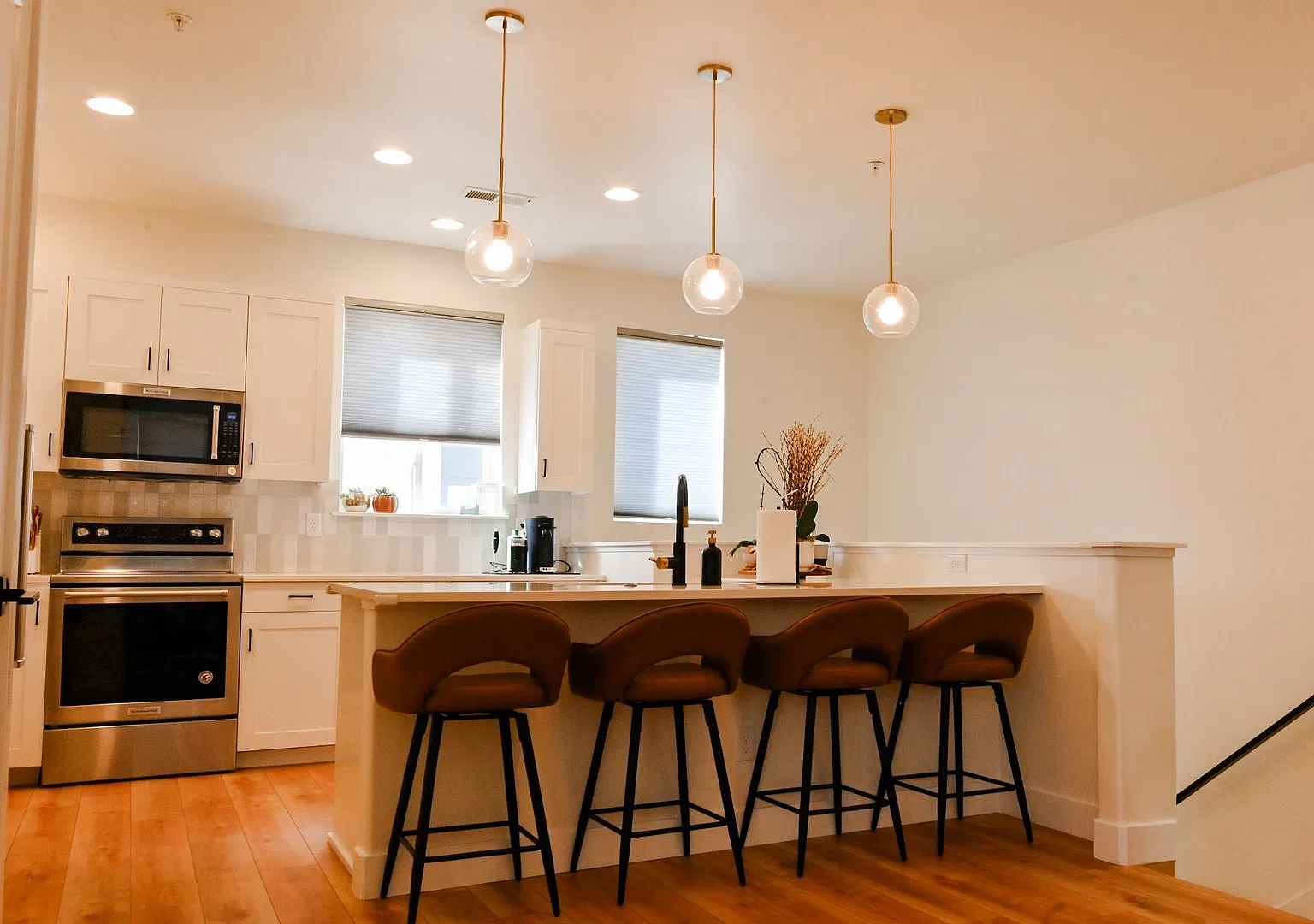 Incredible 3 Story Townhome with Large rooftop Deck — Photo 1