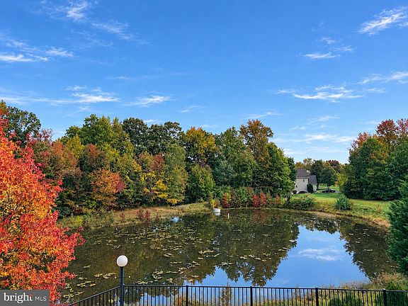5th image of 7 Penn State Dr