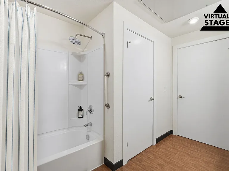 Elevate Your Urban Experience! Move in before the end of the month and get 10 weeks FREE Rent! — Photo 63