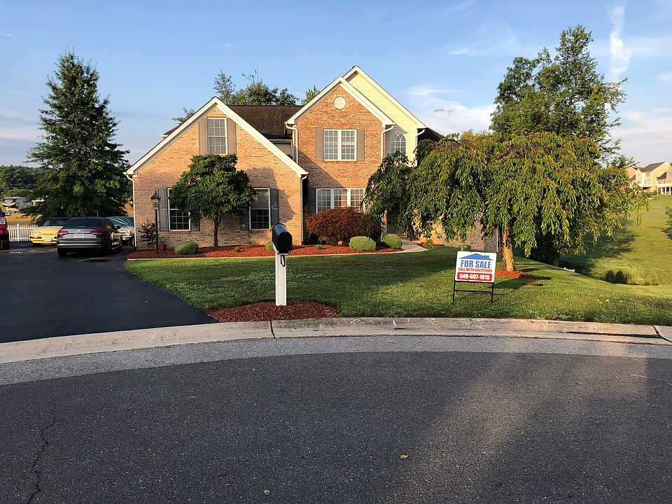 Beautiful Cul-de-Sac Home