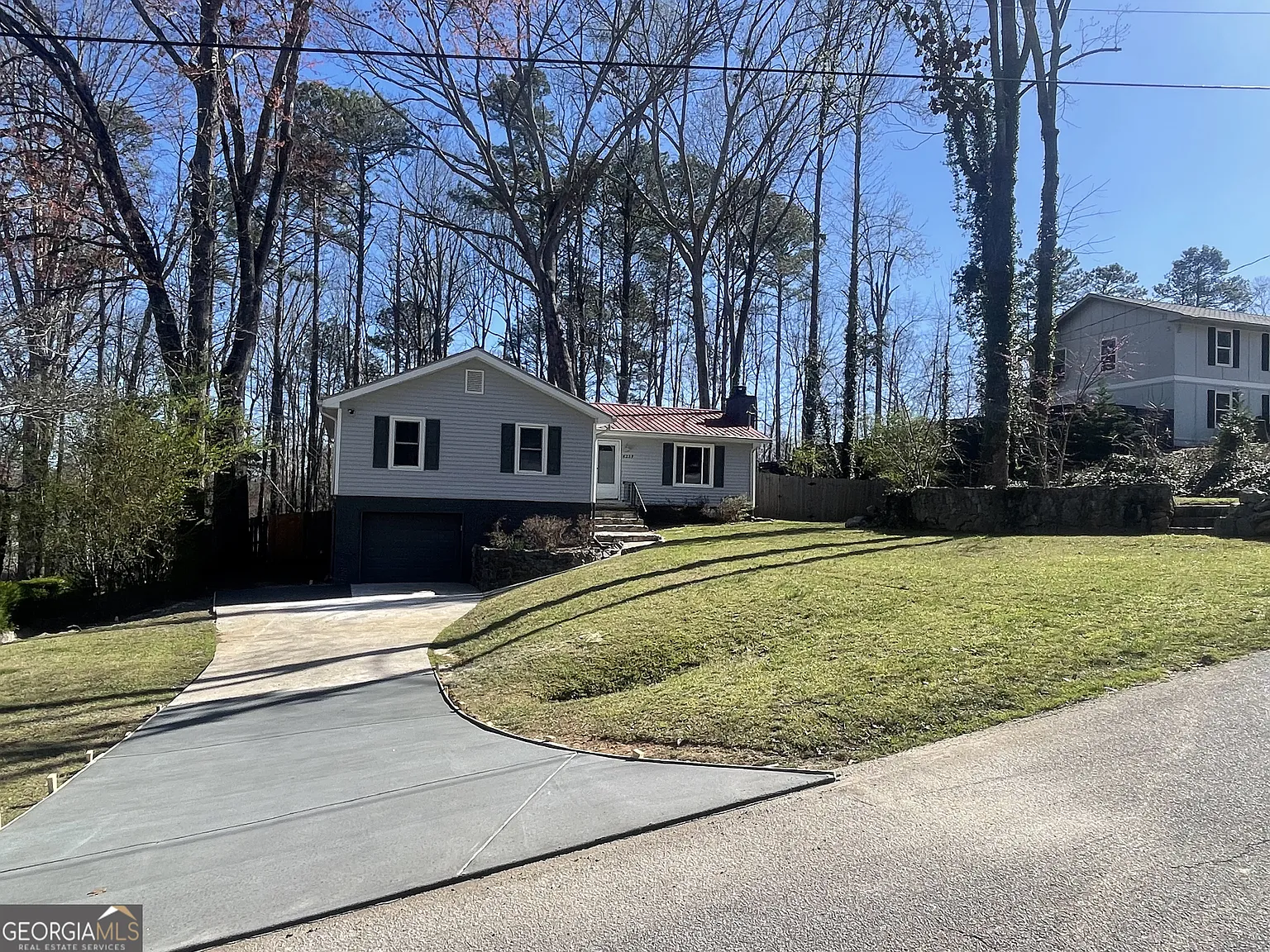 6235 Laurelwood Trl photo 1