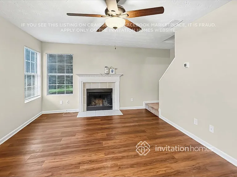 10 Summer Breeze Ct — Photo 6