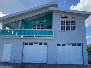 33 Reparto Mendez, Isabela, PR 00662