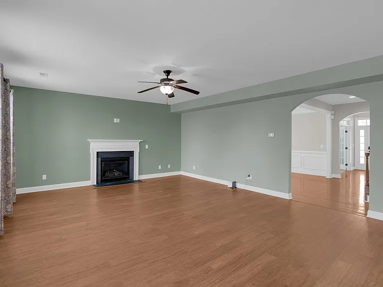 1340 Beechfern Cir — Photo 11