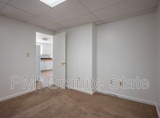 28 Central St UNIT F, Hudson, NH 03051