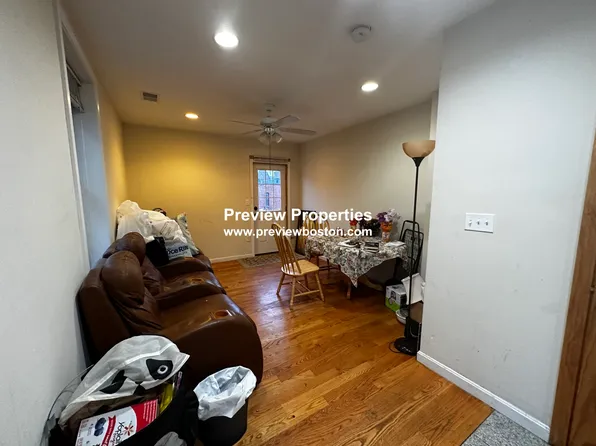 (undisclosed Address), Roxbury, MA 02119