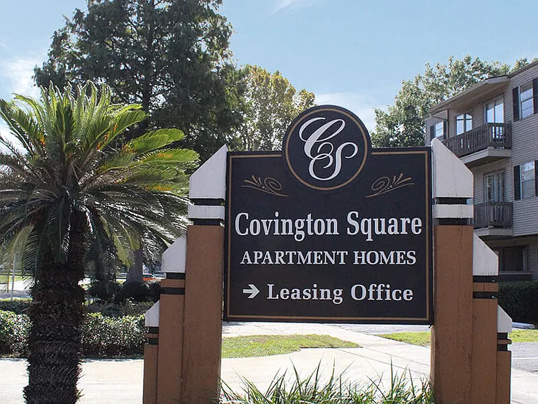 Covington Square — Photo 1