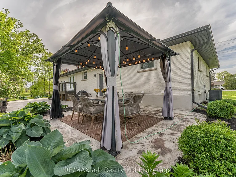 56229 Talbot Line — Photo 31