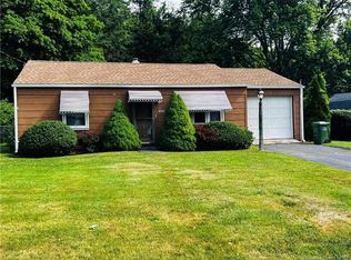 9 Albert St, Wallingford, CT 06492