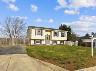 10405 Bloom Dr, Damascus, MD 20872