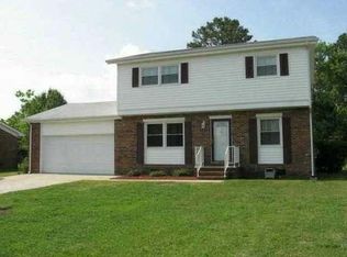 412 Thomas Dr, Jacksonville, NC 28546