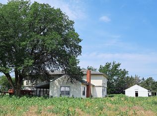 4407 N Dean Rd, Hutchinson, KS 67502