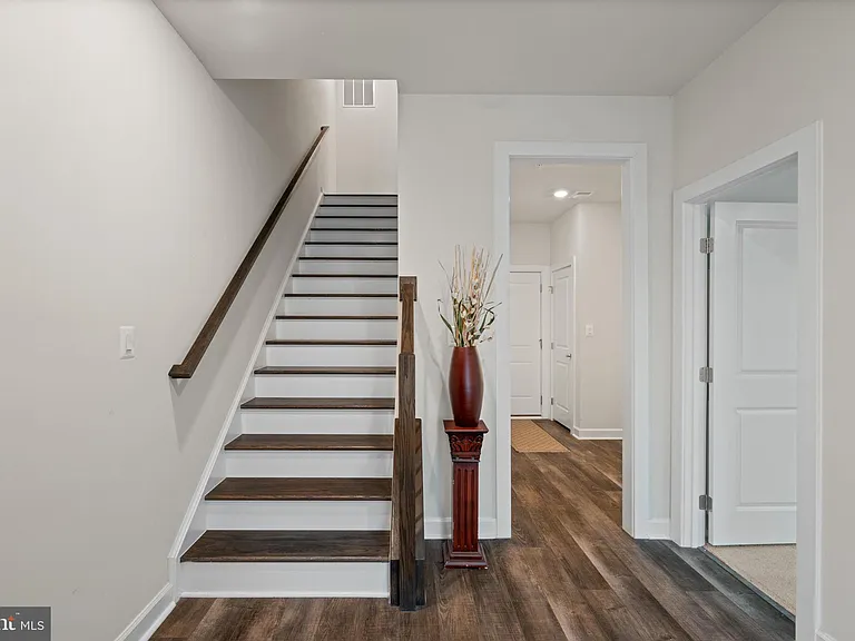 43467 Grandmoore St — Photo 5