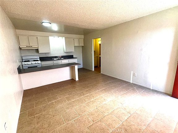 2nd image of 11661-11665 White Ave #4