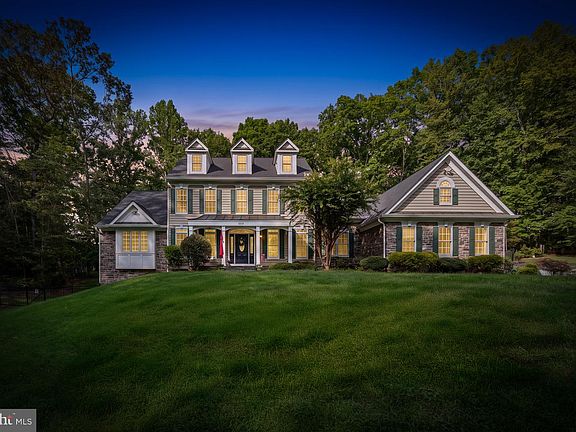 3rd image of 7040 Hoadly Rd