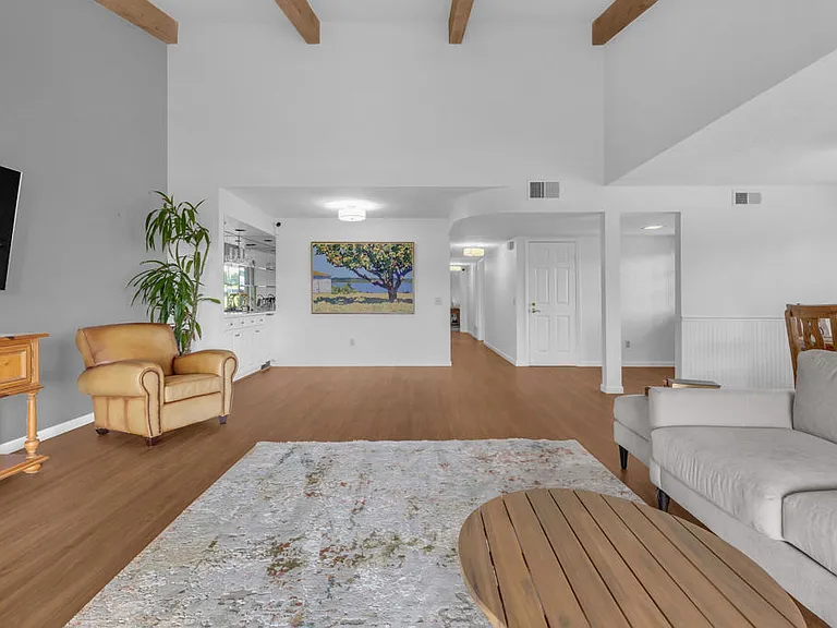 17 Lugo Dr — Photo 50