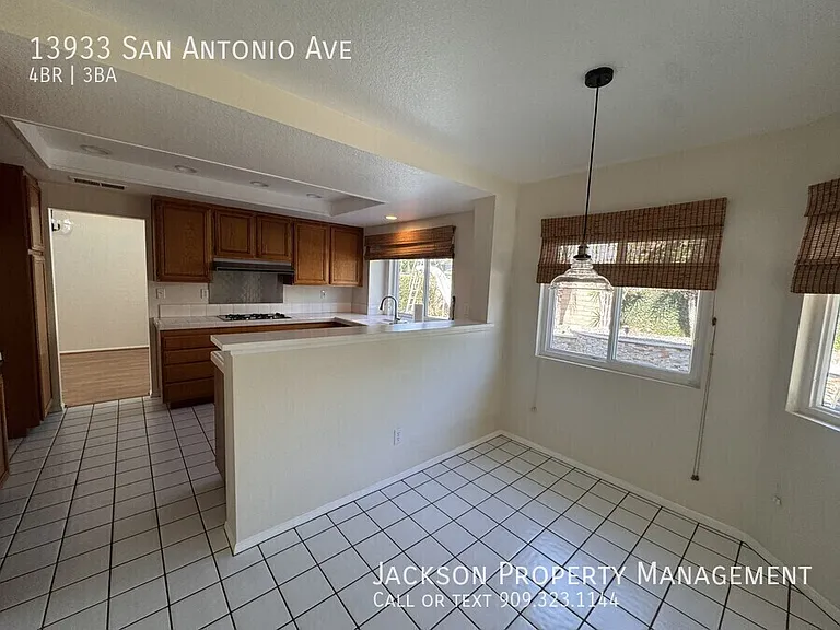 13933 San Antonio Ave — Photo 6