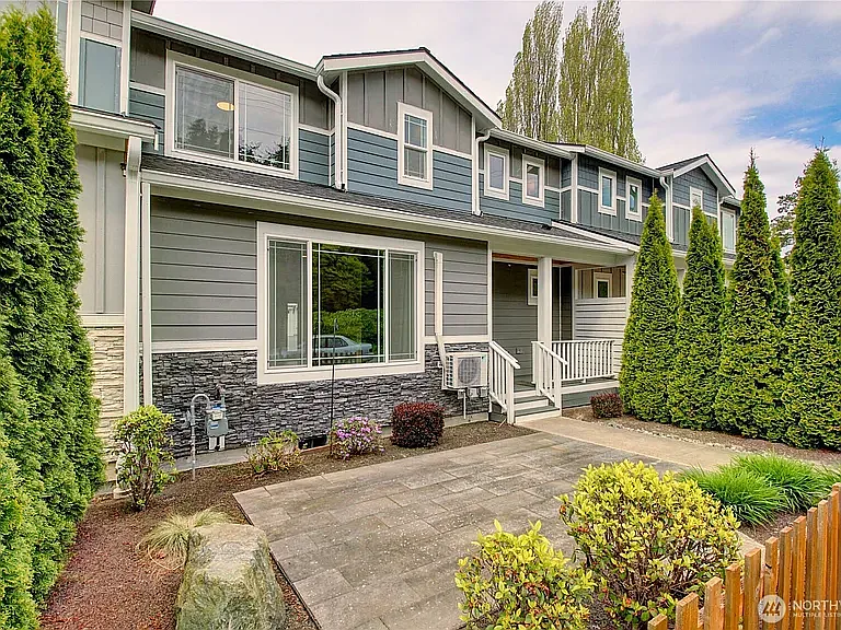313 E Hazel St #D — Photo 31