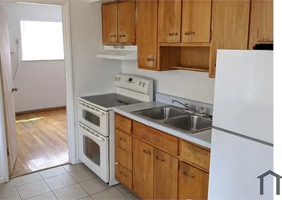 1 bed, $700 — Photo 3