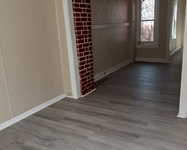 227 Hudson St — Photo 5