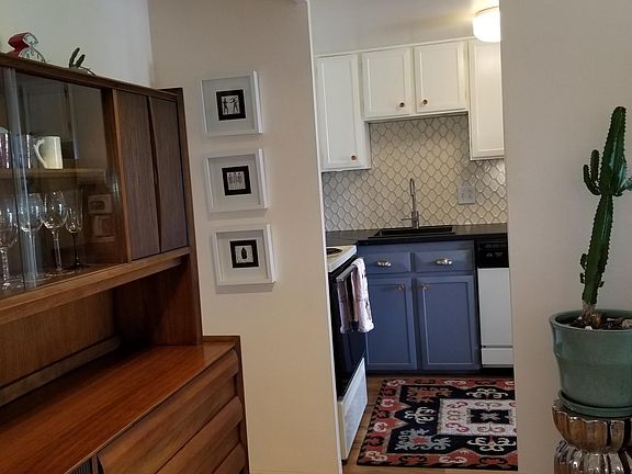 5th image of 1265 N Elizabeth St APT 506
