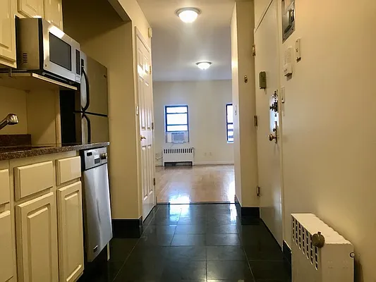 Rented by Oxford Property Group | media 23