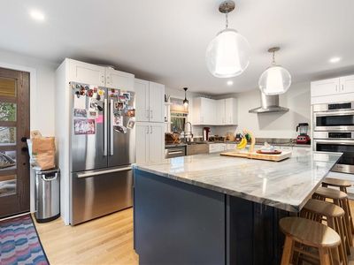 429 Howland Rd, East Greenwich, RI, 02818