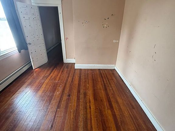 3rd image of 429 Prescott St APT 2
