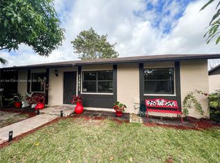 13571 SW 49th Ter, Miami, FL 33175