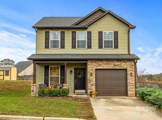 32 Mallard Run Dr, Arden, NC 28704