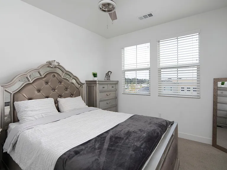 1134 Sea Glass Way — Photo 30