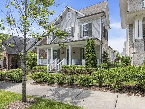 611 Lockwood Ln, Franklin, TN 37064