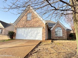 414 E Oak Grove Rd, Hernando, MS 38632