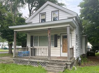 93 E Seneca St, Oswego, NY 13126