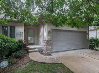 1813 12th Ave UNIT D, Coralville, IA 52241